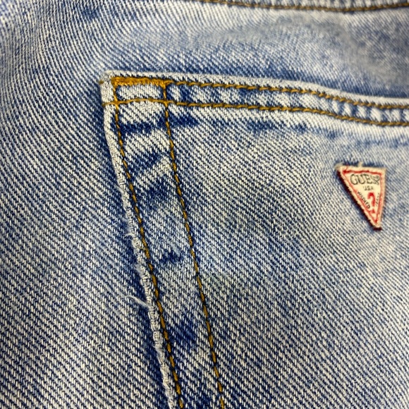 GUESS high waisted mom jeans - Picture 10 of 10